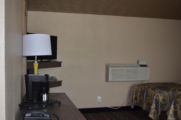 Aarya Hotel By Niagara Fashion Outlets image 14